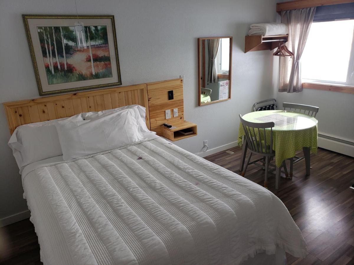 Quest Motel Whitewood Rom bilde