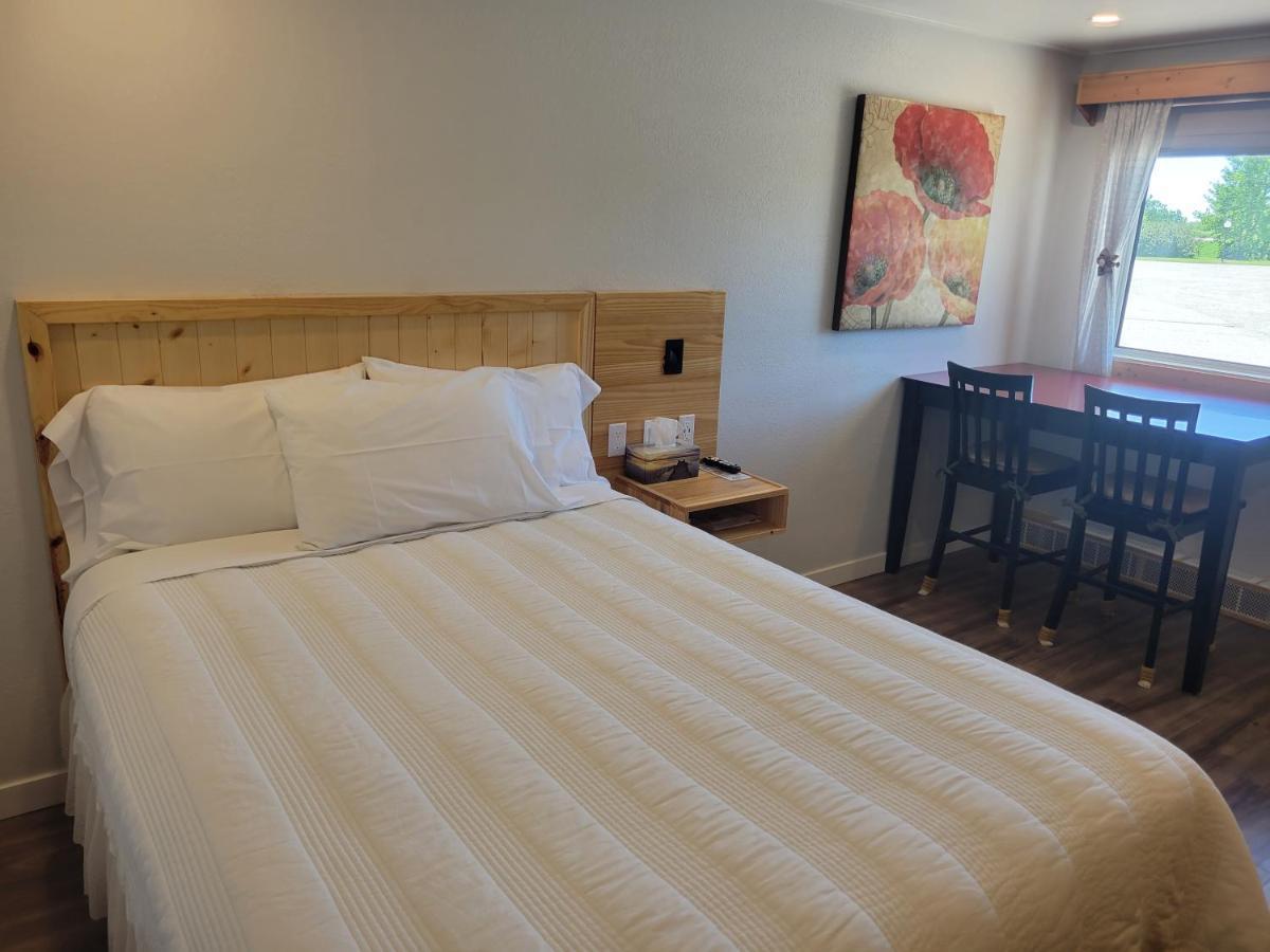 Quest Motel Whitewood Eksteriør bilde