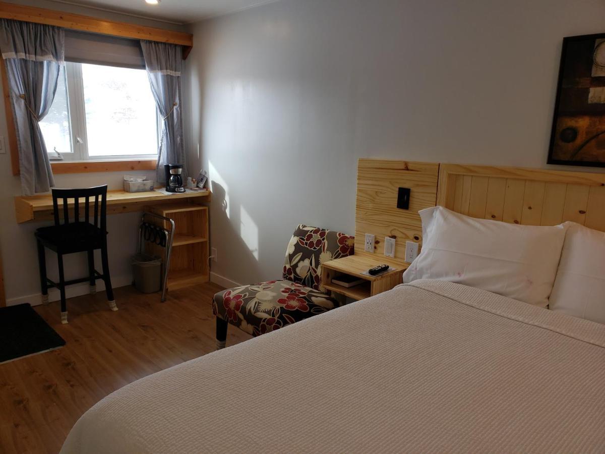Quest Motel Whitewood Eksteriør bilde